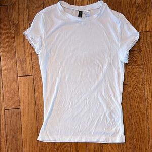 H&M  White Ribbed Cotton baby tee